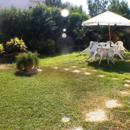 Araliki Apartments & Studios Loutra Edipsou  Bagian luar foto