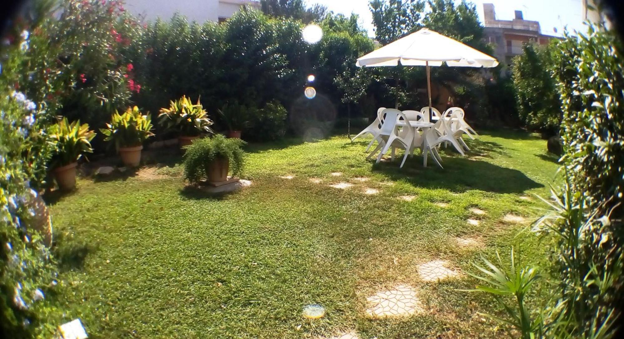 Araliki Apartments & Studios Loutra Edipsou  Bagian luar foto